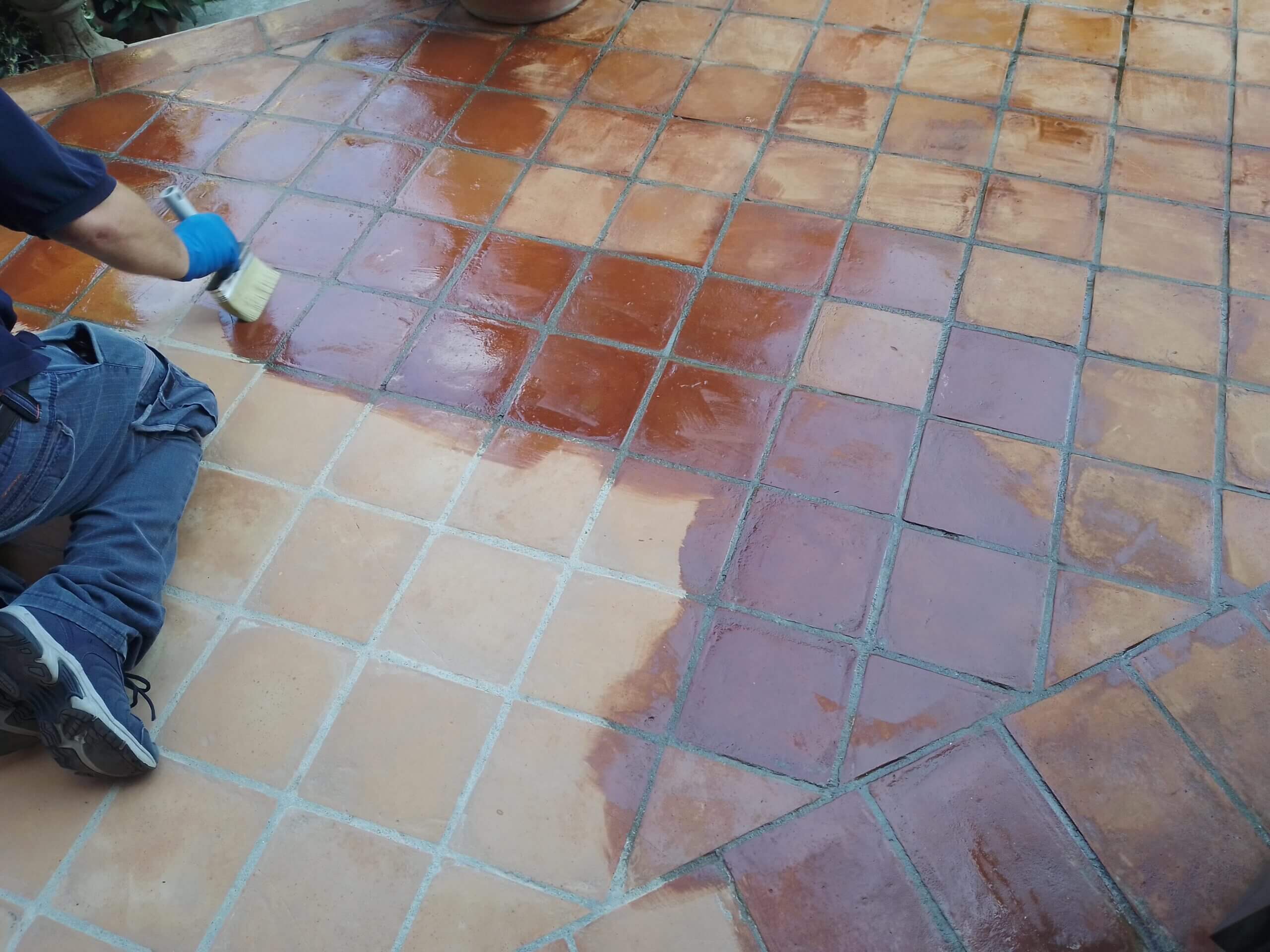 Pulizia e Ripristino Pavimenti in Cotto, Gres, Parquet e Pietra